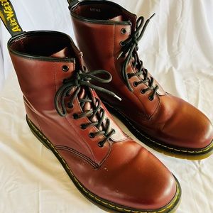 1460 Dr Martens Boots Size Men’s 14 US